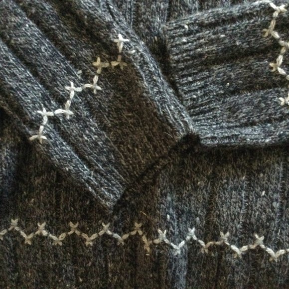 Woolrich Womens L Gray sweater - Picture 2 of 6